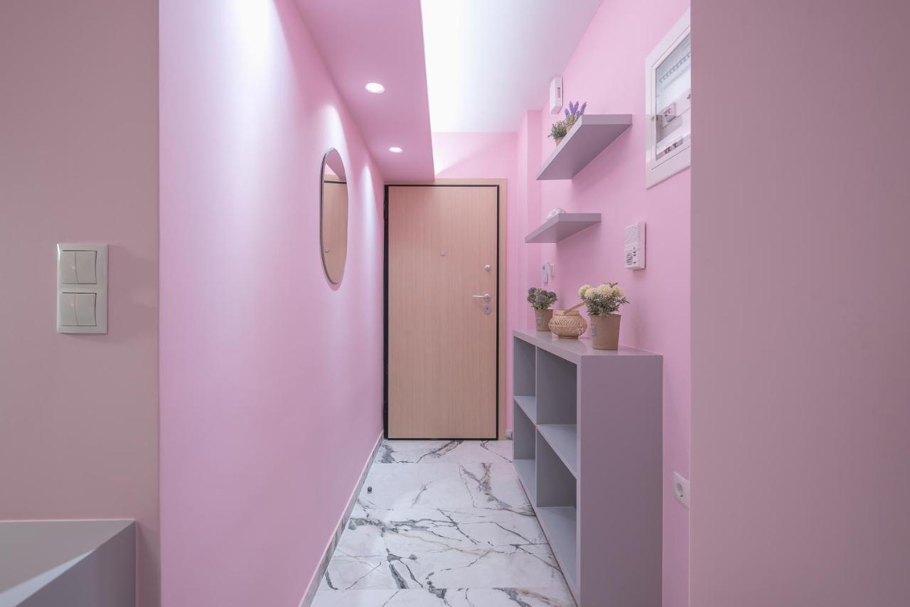 The Courtyard Oasis Apartment Athena Bagian luar foto